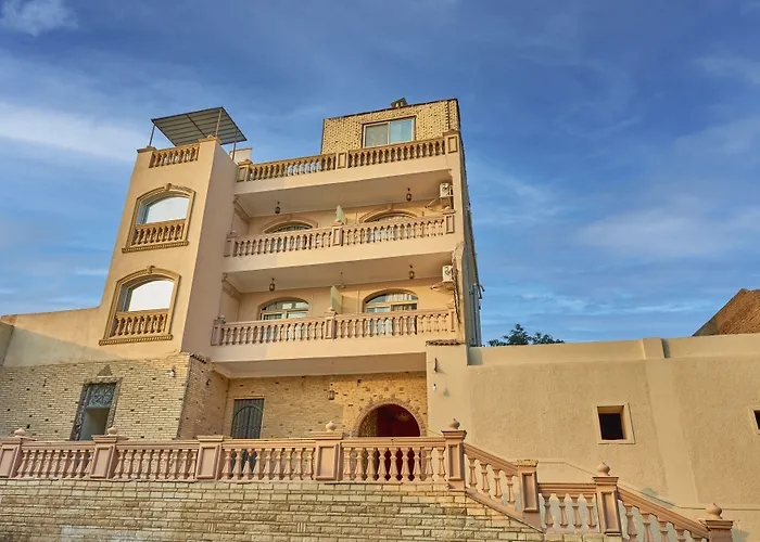 Soul Pyramids View Hotel Kafret el-Gabal