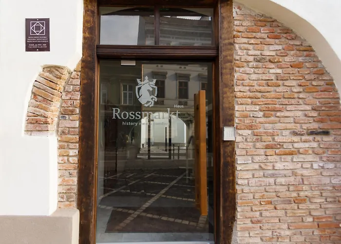 Rossmarkt Haus Brasov