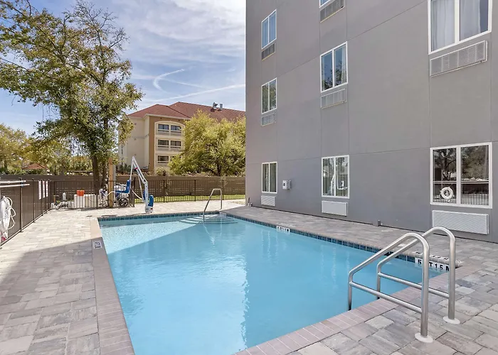 Sleep Inn & Suites Fort Walton Beach - Destin West