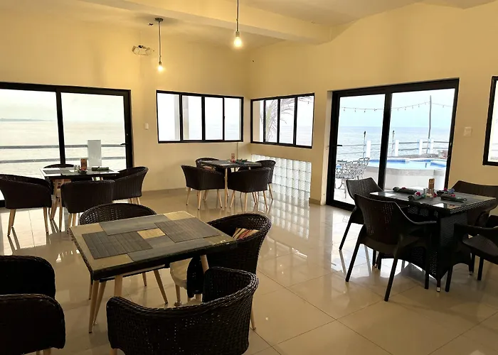 Paradise Surf Hotel San Miguel