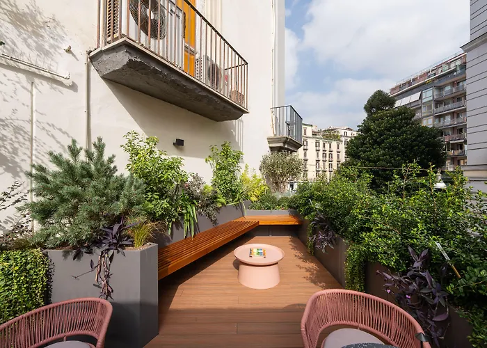 Agra Suites Naples