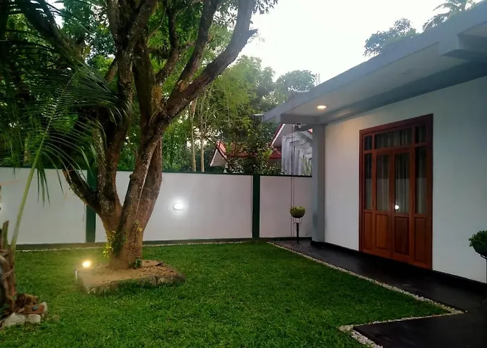 Vienna Villa Kalutara