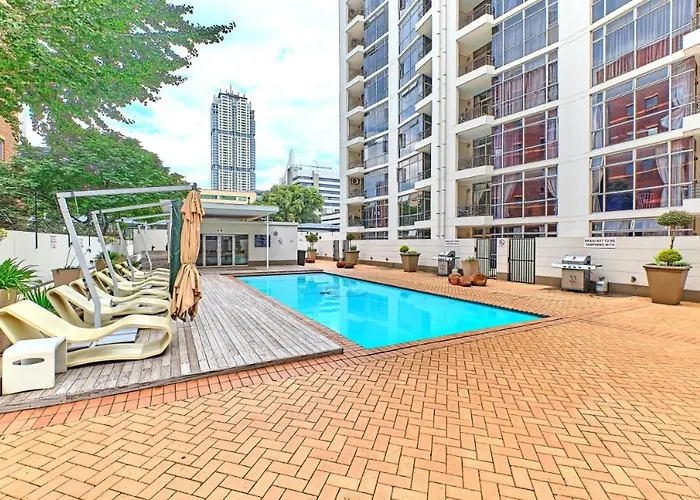 Glammys Suites At Hydro Park Johannesburg