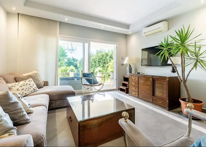 Ground Floor Apartment In Prime Location Marbella