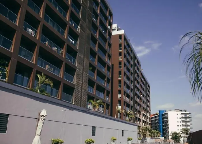Elegant 2- Bedroom In Heart Of Talatona Belas