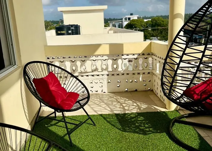 Zuri Pwani1,2Or 3 Bedrooms Watamu