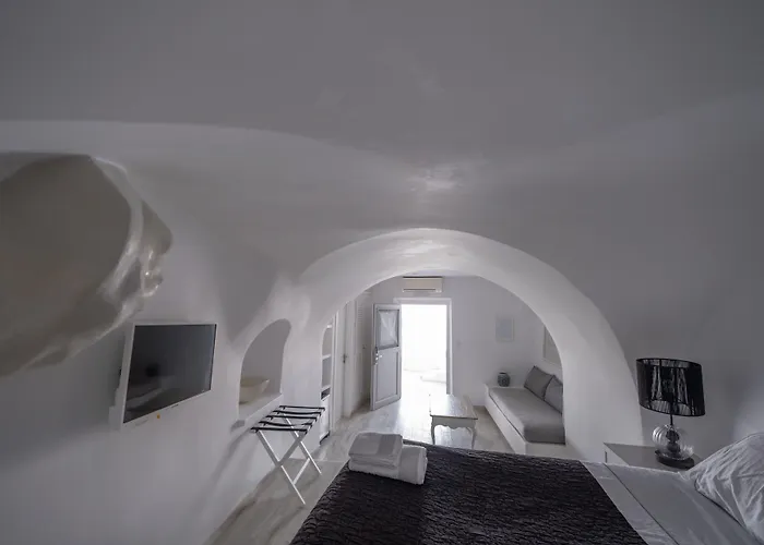 Anemos Cave Suites Imerovigli 