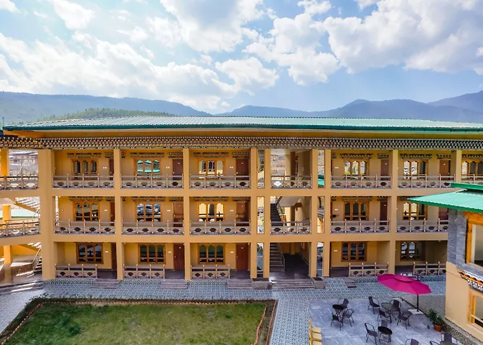 Shomo Chuki Resort Paro