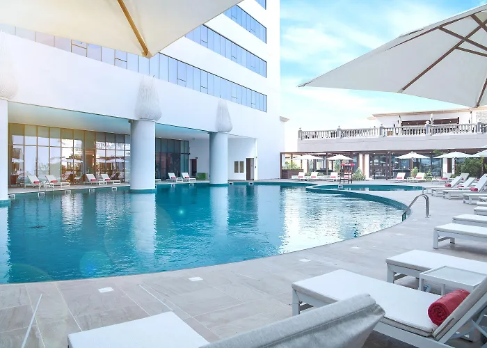 Al Jaddaf Rotana Dubai Hotel