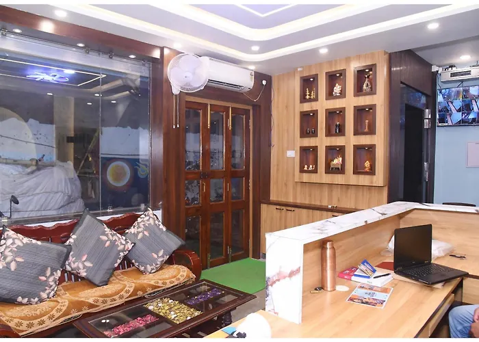 Hotel The Kashi Elegance 2 Mins Walk To Kal Bhairav Temple & Ganga River #Air Conditioning #Wi-Fi #Room Service #Premium Hotel In Varanasi Book It Early