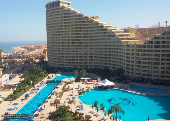 Porto Pyramids Amazing Sea View Hotel Ain Sukhna
