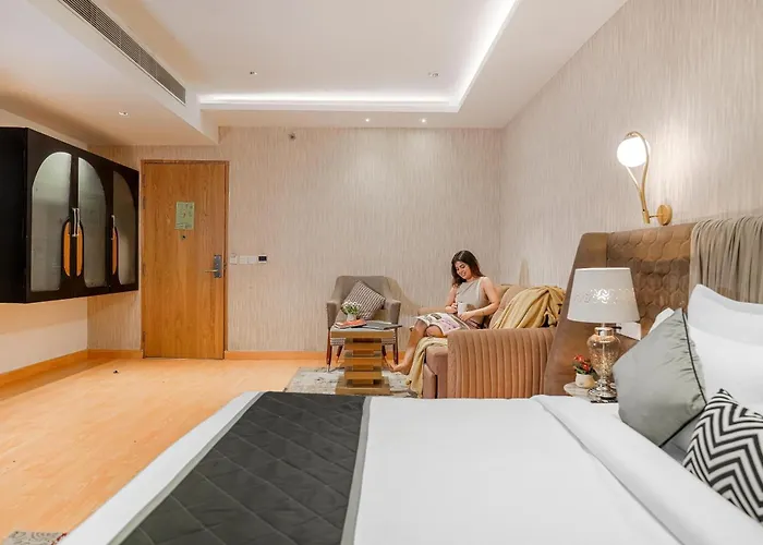 Hotel Gross International Near Delhi Airport,A Block Road No 4 Street No 10 Mahipalpur New Delhi