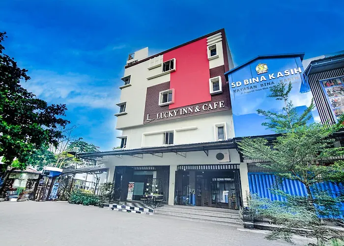 Hotel O Makassar Near Mall Panakukang Formerly Hotel Lucky Inn Makassar
