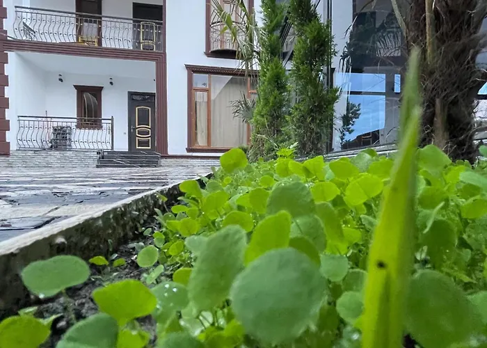 Milan Charming Villa With Indoor Heated Pool And Jacuzzi Gabala