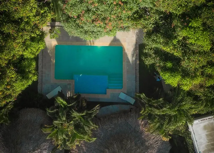 Luxurious Santa Marta Getaway - Villa Completa