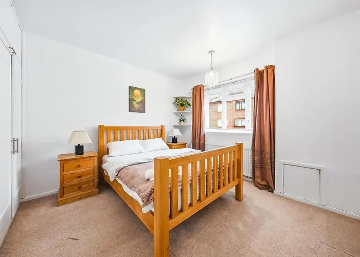 House In Clapham High Street Perfect For Contractors, Families And Professionals Villa London