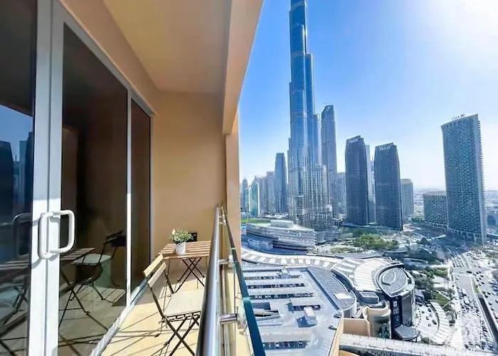 Vogue Vacation Homes, Downtown Emaar Residence Fashion Avenue With Direct Access To Dubai Mall, Studio Apartment With Balcony Overlooking Burj Khalifa View, Access To All Amenitties