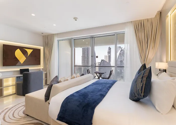 Vogue Vacation Homes, Downtown Emaar Residence Fashion Avenue With Direct Access To Dubai Mall, Studio Apartment With Balcony Overlooking Burj Khalifa View, Access To All Amenitties