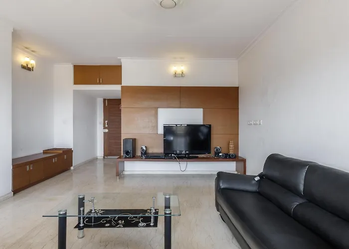 Lakeside Aerobay By Red Olive Nr Airport 3Bhk Bangalore