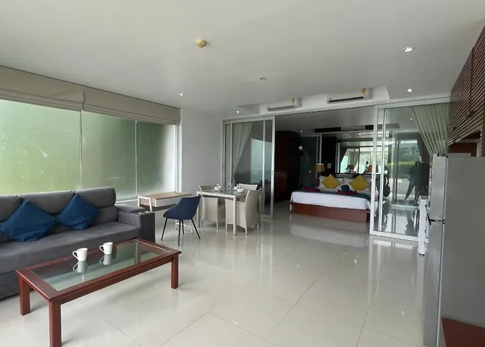 The Quarter 308 Xxx Apartment Surin Beach 