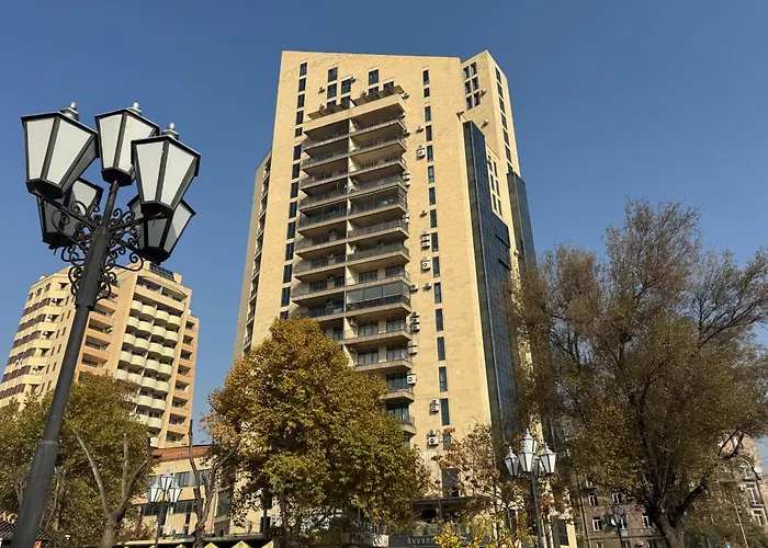Center 2 Bdr 2 Bath With Balcony Ararat View Apartment Yerevan