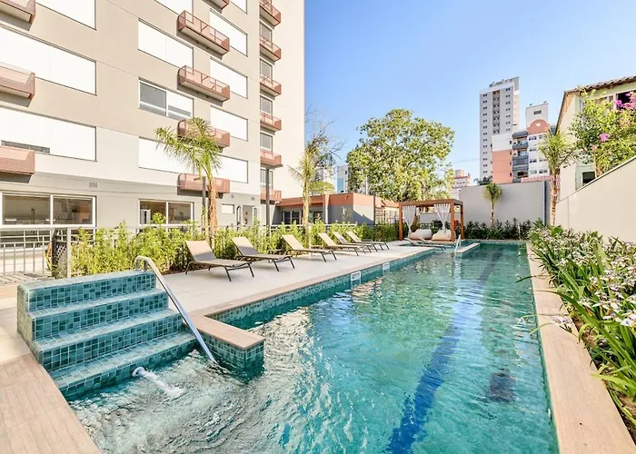 Seu Apartamento A Passos Da Puc-Rs E Hosp Sao Lucas Com Vaga Gratis, Piscina, Wi-Fi Porto Alegre