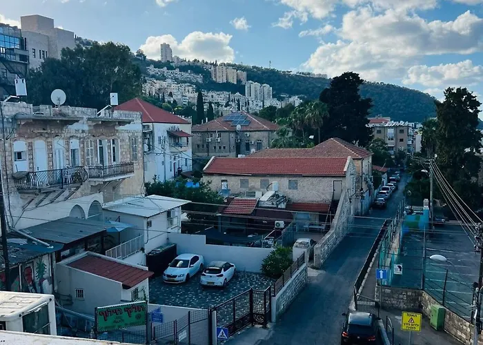 Stunning Gem Colony View Sunny Balcony Walk Everywhere Haifa