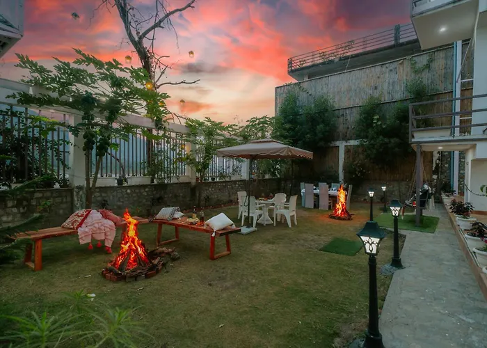 Puntush By The Staycationer Dehradun