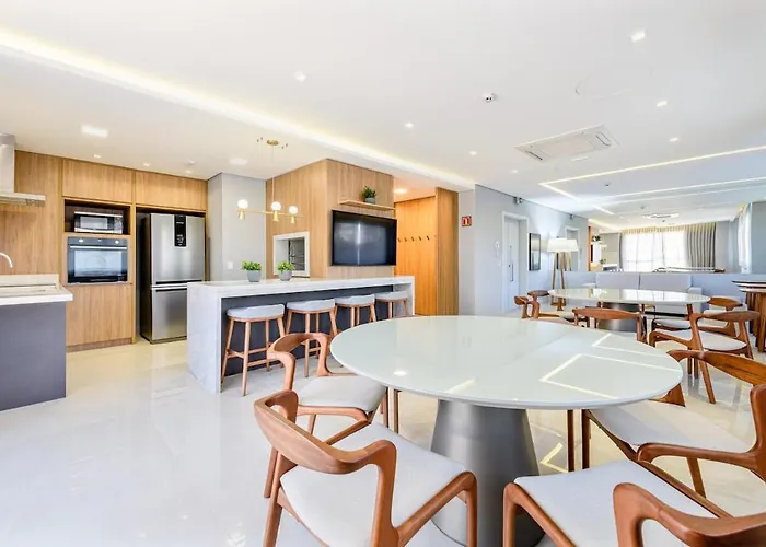 Seu Apartamento A Passos Da Puc-Rs E Hosp Sao Lucas Com Vaga Gratis, Piscina, Wi-Fi Porto Alegre