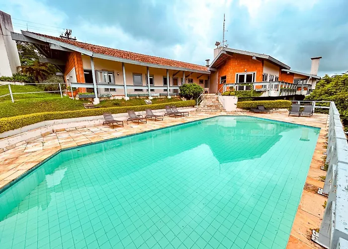 Plaza Inn Week Inn Campos do Jordão