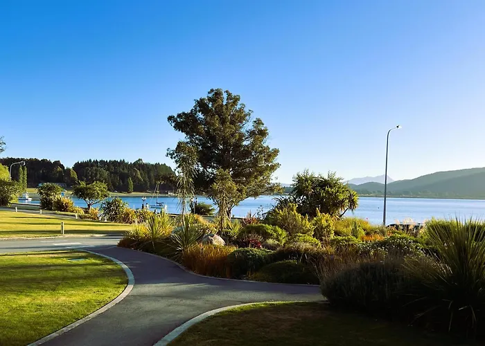 Fiordland Lakeview Motel And Apartments Te Anau
