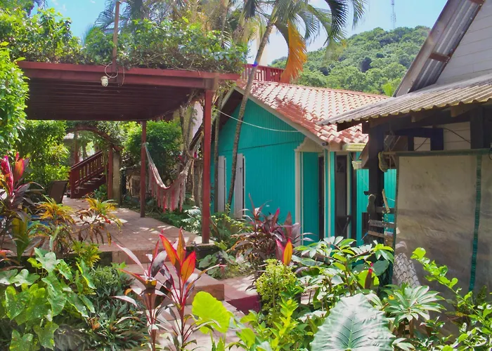 Roatan Backpackers' Hostel Sandy Bay
