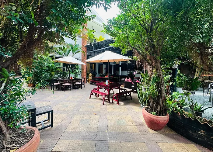 Birdcage Boutique Hotel Phnom Penh