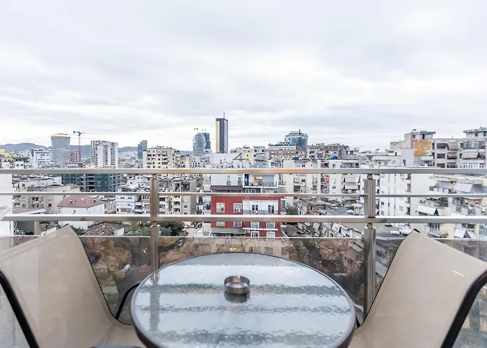 Skyline Sunset & City View - Modern 1Br Central Tirana