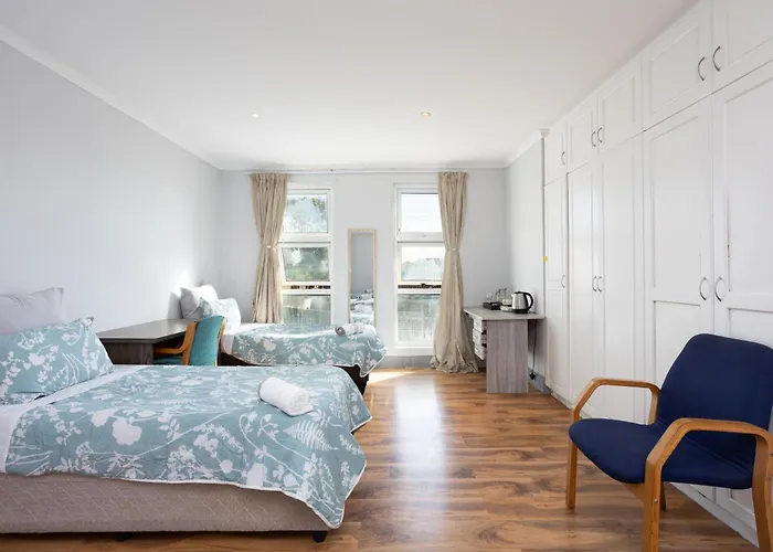 6 Crawford Road, Rondebosch East Aparthotel Cape Town
