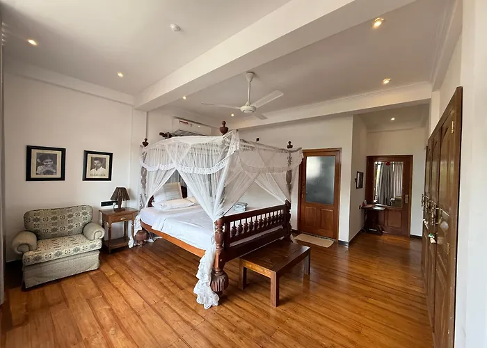 Margaret House Hotel Mirissa