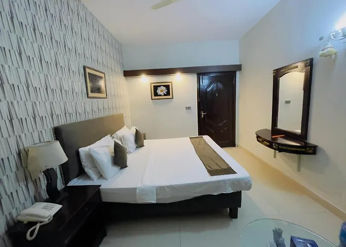 Royal Ilva Hotel Lahore