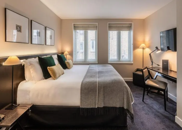 Hotel Elite Plaza Near Igi Airport New Delhi