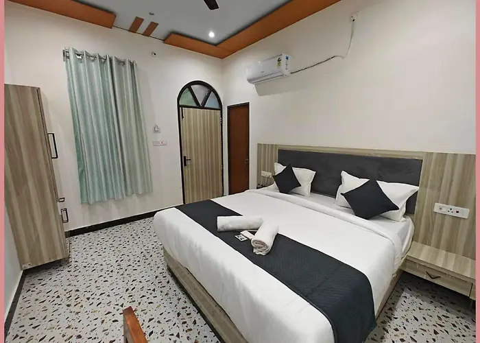 "Hotel G Grand Near Vishwanath Temple # Free Parking And Restaurant, Lift Facilities, Air Conditioning Rooms, Best Premium Hotel " Varanasi