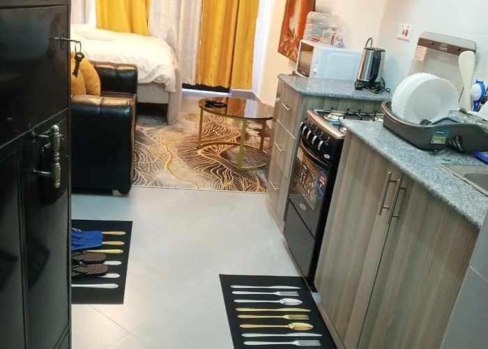 Pheeluxe Crest Bed & Breakfast Nairobi
