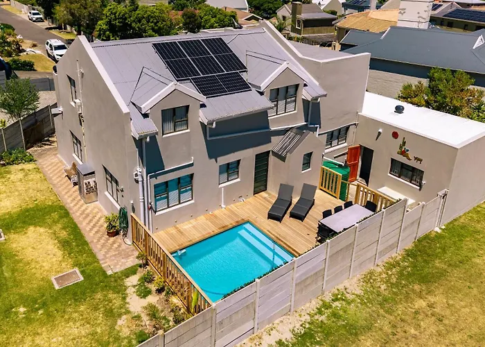 Onrus Family Retreat Villa Hermanus