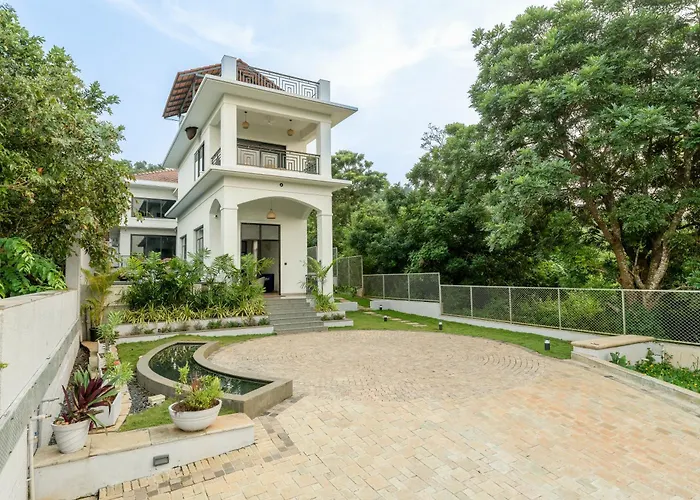 Saffronstays Eden Greens Calangute