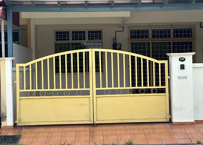 Single Storey 3R2B Walk To Restaurant & Shop At Pd By Maison Port Dickson