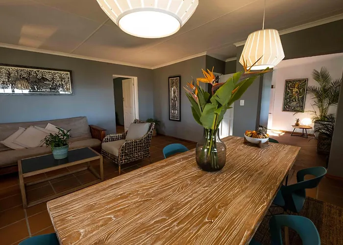 Lavera Oriole Cottage Sedgefield