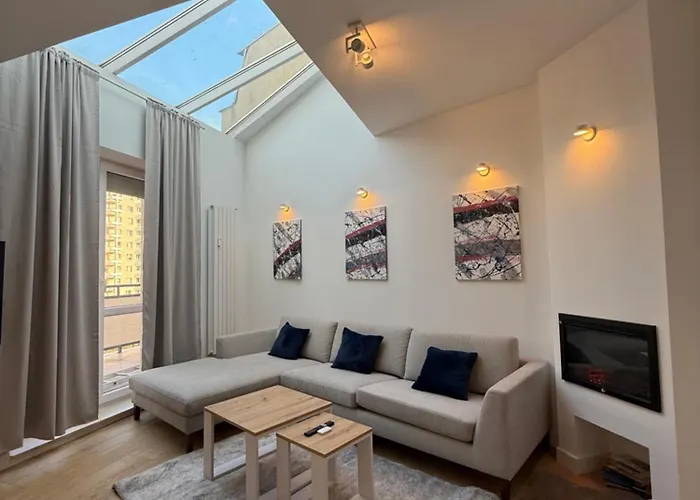 Komfortowy Apartament Przy Arkadii Warsaw