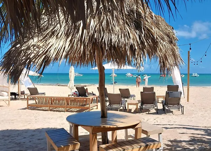 Beach Lounge Suites Punta Cana 1