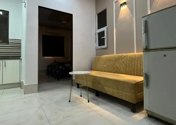 Luxury 2Br Dha Apartment Near Sea View Karachi