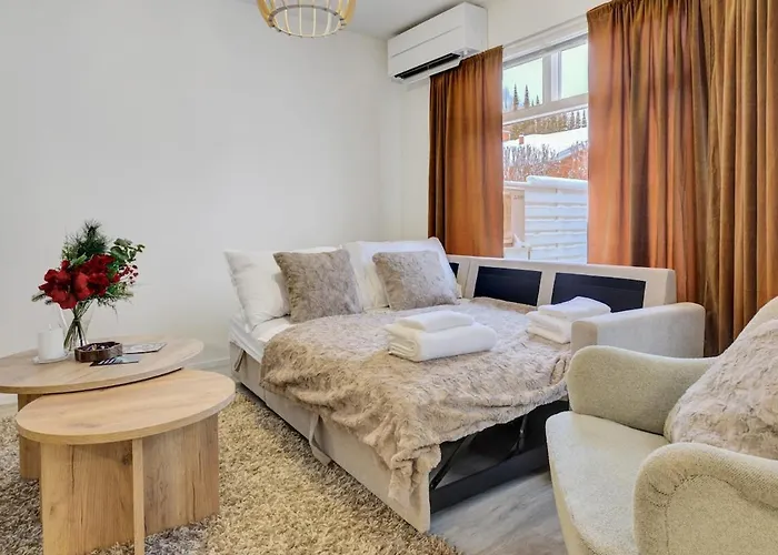 Arctic Hideaway - Sauna, Fireplace And Parking Rovaniemi