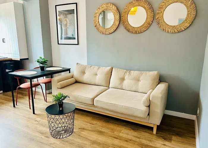 Elegant Apartment In Ivory - Ac & Smart Tv Bucharest