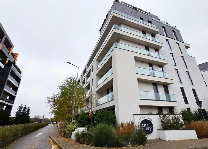 Ivy Luxury Residence - Self Check-In 247 - Garden - Near Airport & Us Embassy - Baneasa Mall Bucharest